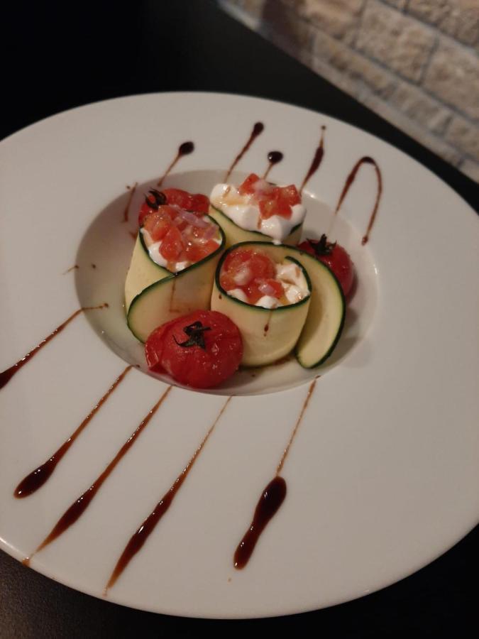 Hotel-Restaurant Le Lion D'Or Порентруи Екстериор снимка